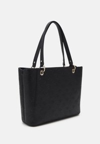 Czarna torba na ramię wykonana z fakturowanej skóry z wytłaczanymi wzorami. Posiada podwójne uchwyty i złote ozdobne elementy. Prostokątny kształt.