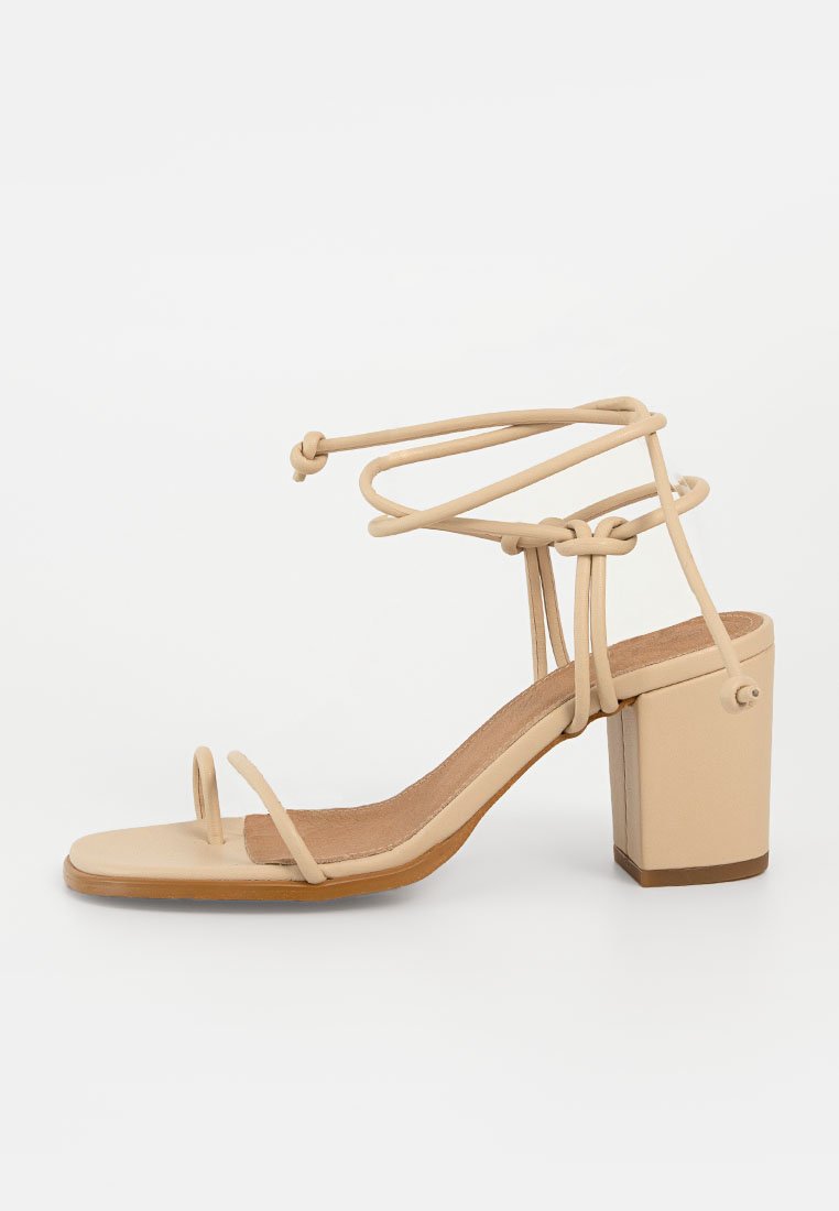 ALOHAS Teensandalen beige