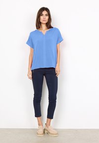 Soyaconcept SC-RADIA 9 - Bluse - bright blue