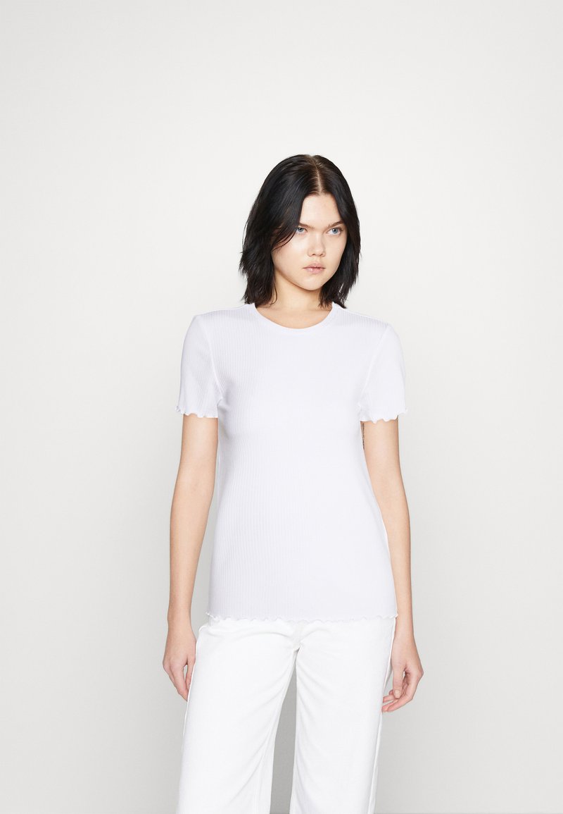 Kjøp Pieces PCNICCA SS O-NECK TOP NOOS - Roseate Spoonbill