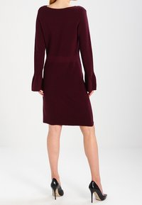 More & More Robe pull - bordeaux
