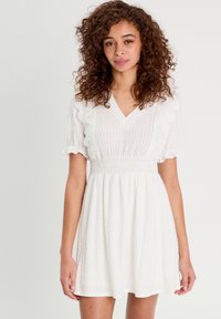 Cache Cache AUSGESTELLTES  - Robe de jour - ecru