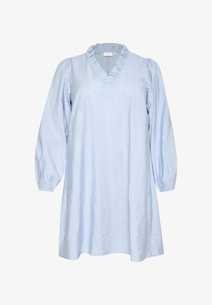 Robe bleu clair avec un décolleté en V froncé, des manches pleines et des rayures texturées verticales. Fabriquée en tissu doux et léger.