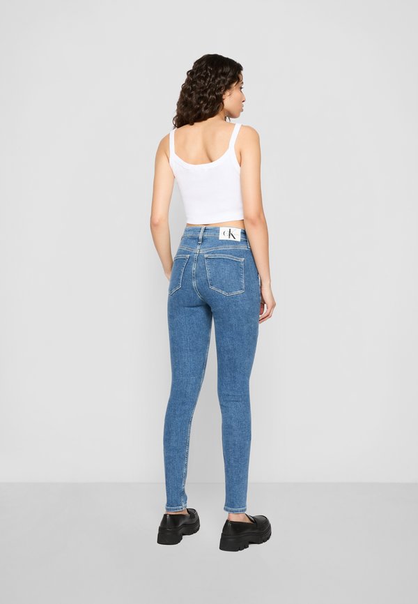 HIGH RISE SKINNY - Jeans Skinny Fit - denim medium4