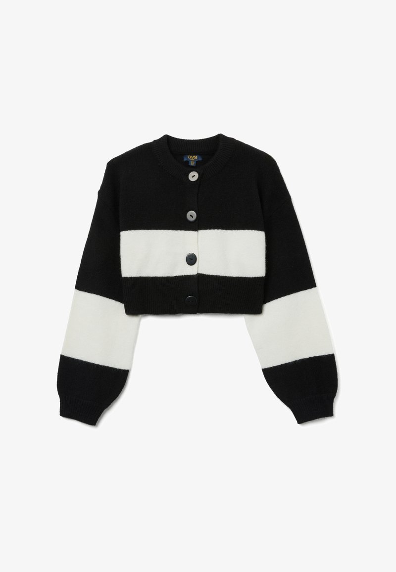 Cardigan court à rayures noires et blanches. Matériau en tricot, col rond et fermeture à boutons avec quatre boutons noirs à l'avant.