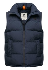 Gilet puff navy con colletto alto, zip frontale e due tasche laterali. Presenta un anello arancione come accento e una finitura in tessuto testurizzato.