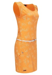 Oranssi hihaton mekko, jossa on kukkakuosi, valkoinen vyö, pyöreä pääntie ja sivutaskut koristeellisella napilla.