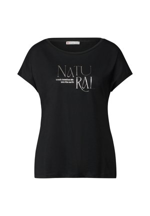 Schwarzes T-Shirt mit kurzen Ärmeln und lockerer Passform, mit metallischem Schriftzug "NATURAL" sowie zusätzlichem Text darunter. Aus weichem Baumwollmaterial.