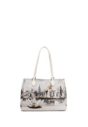 Borsa con manici bianchi, con silhouette della città in scala di grigi e un grande fiore bianco sul pannello frontale.