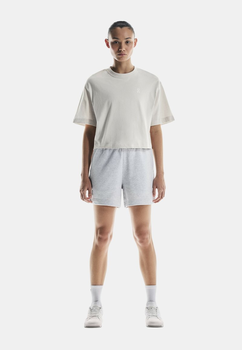 On CLUB SHORTS - Sportovní kraťasy - crater