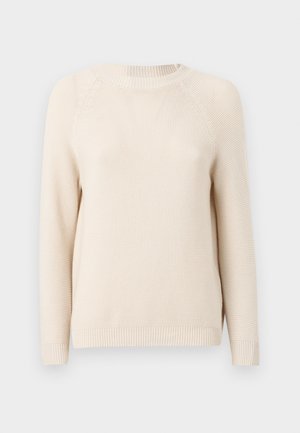 Maglione lavorato a maglia beige chiaro con scollo a girocollo, polsini e orlo a costine. La texture presenta un motivo sottile per un dettaglio aggiuntivo.