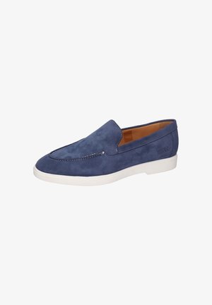 Navy suede slip-on sko med hvid gummisål, syede detaljer og et lille præget logo på hælen. Glat tekstur og minimalistisk design.