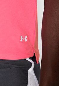 Under Armour LAUNCH - Športne majice - fluo pink/reflective