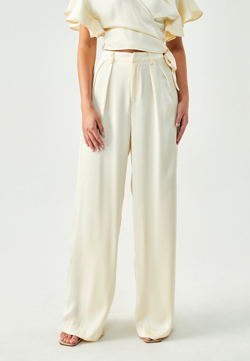 TUSSAH Pantalon classique - beige