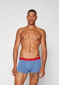 HUGO 3 PACK - Chiloți boxer - multi coloured/red