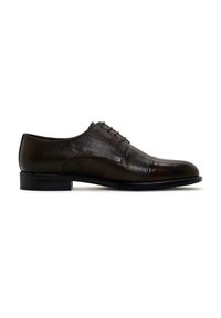 Zapato de vestir de cuero marrón con un acabado texturizado, puntera redondeada, diseño de cordones y un suave acento en la puntera. Suela de goma negra.