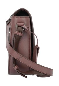 Borsa a tracolla in pelle di colore mauve con texture liscia, tracolla regolabile e accessori in argento. Dotata di chiusura con zip e tasca laterale.