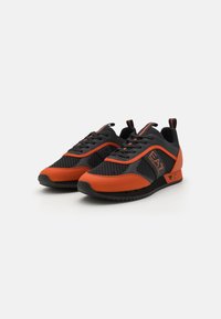 EA7 Emporio Armani LACES UNISEX - Tenisice - black/robois tea