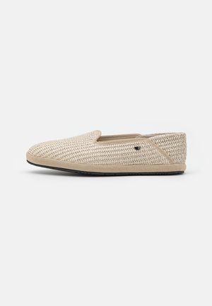 Loafers - beige