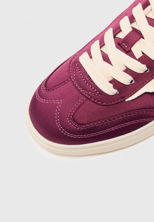 Trainers - bordeaux2