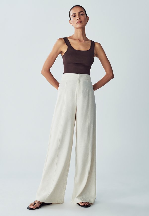 DAYTON - Stoffhose - natural