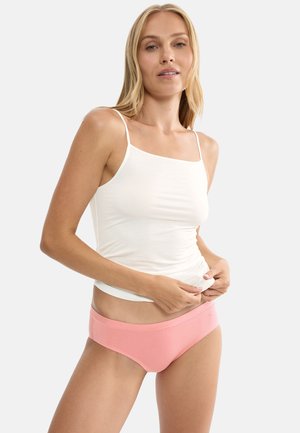 Triumph, RED LABEL BEAUTY LAYERS - Unterhemd/-shirt - silk white