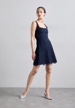 Maje RUSSELQUEEN - Strickkleid - marine