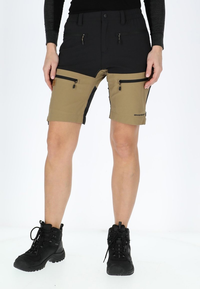 Swedemount Urheilushortsit - black khaki