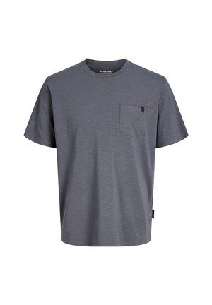 Schlichtes graues T-Shirt mit kurzen Ärmeln, einer kleinen Brusttasche auf der linken Seite und rundem Halsausschnitt, auf weißem Hintergrund dargestellt.