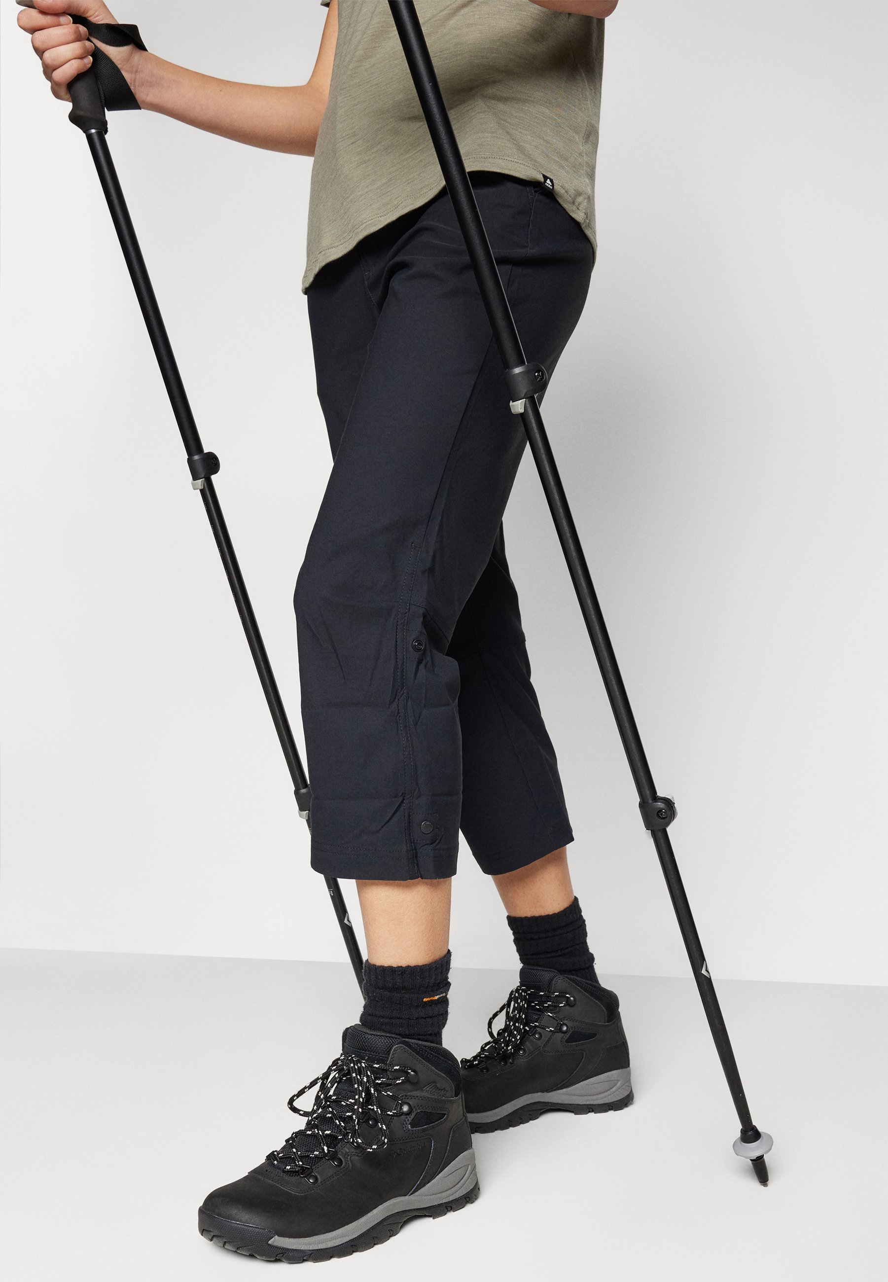 Columbia Damen Capri-Wanderhose Leslie Falls II – UPF 50, Aus Nylon/Elasthan, Anpassbare Länge