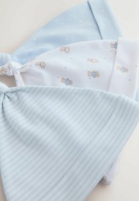 Three baby headbands in light blue fabric, featuring solid, striped, and bear print designs. Soft, stretchy material with ties.