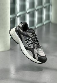 Δεν επιλέχθηκε, black/mid grey