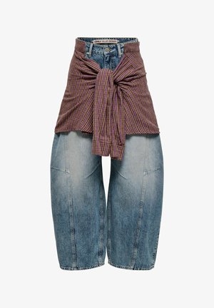 ONLY, BARREL FIT MATERNITY JEANS ONLWESLEY MID WAIST BARREL FIT JEANS - Jean coupe décontractée - light blue denim