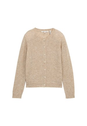 Beige gebreide cardigan met lange mouwen, ronde halslijn en zeven witte knopen aan de voorkant.