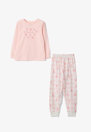 Maglia rosa chiaro a maniche lunghe con la scritta "Sweet day" e stampe di fragole, abbinata a pantaloni rosa a quadretti con fragole sparse.