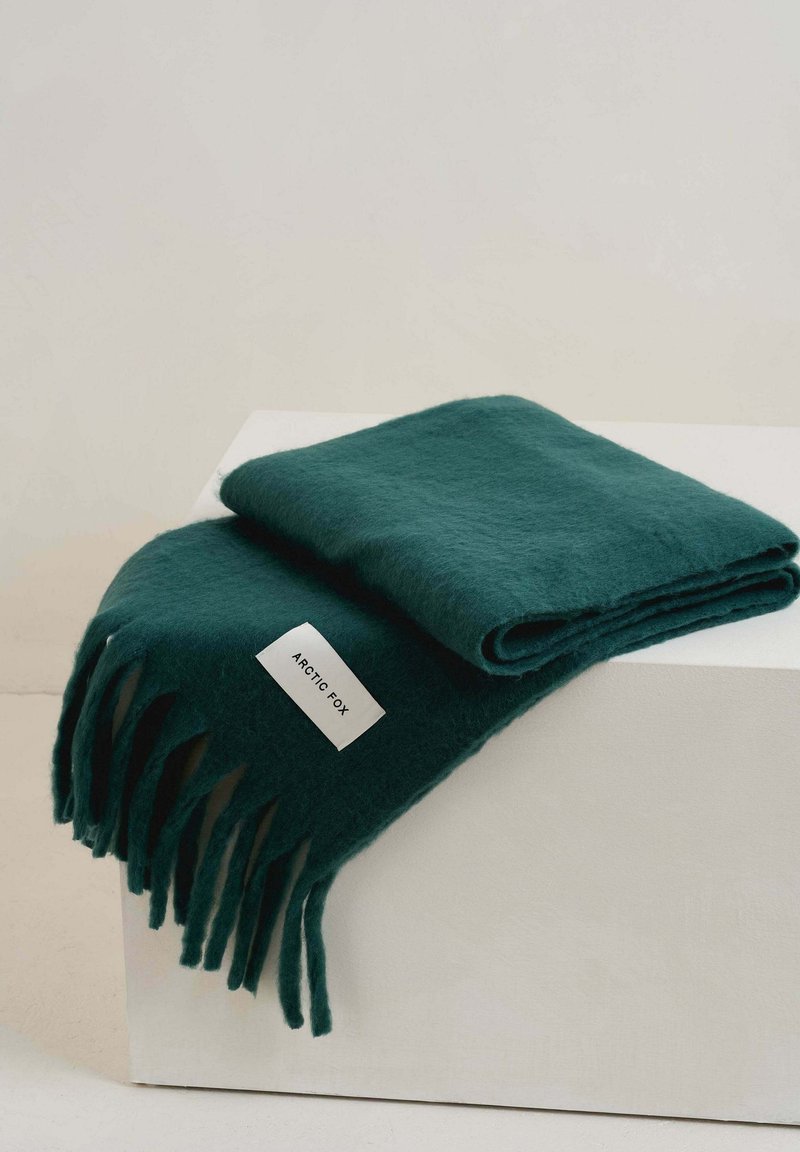 ARCTIC FOX & CO. THE REYKJAVIK CHECK SCARF UNISEX - Scarf - forest teal ...