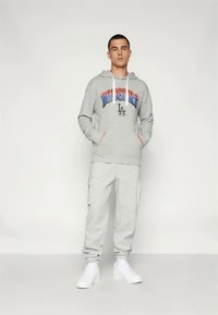 Fanatics MLB LOS ANGELES DODGERS GRADIENT PULLOVER HOODIE - Ρούχα για κλαμπ - sport gray heather/signature off white