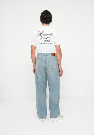 ULTRA BAGGY MEDIUM - Džínsy baggy - blue denim