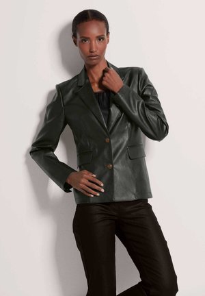 Blazer - black