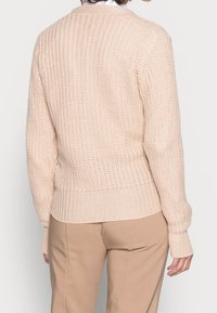 Soyaconcept Chaqueta de punto - sand