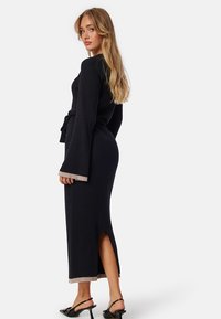 Bubbleroom ROUND - Maxikleid - black