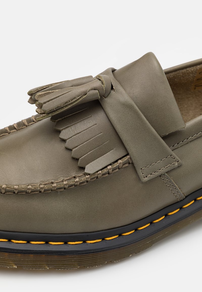 Dr. Martens ADRIAN YS - Slipper - olive carrara/oliv - Zalando.de