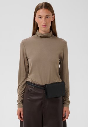 Soaked in Luxury, PULLOVER HANADI - T-shirt à manches longues - walnut