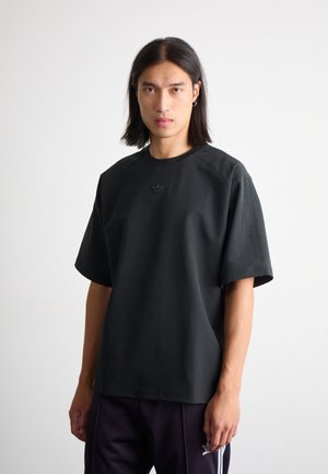 Lihtne T-särk - black