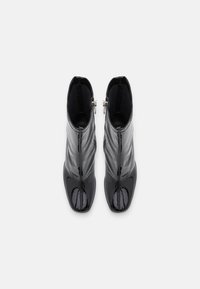 RAID Bottines à talons hauts - black