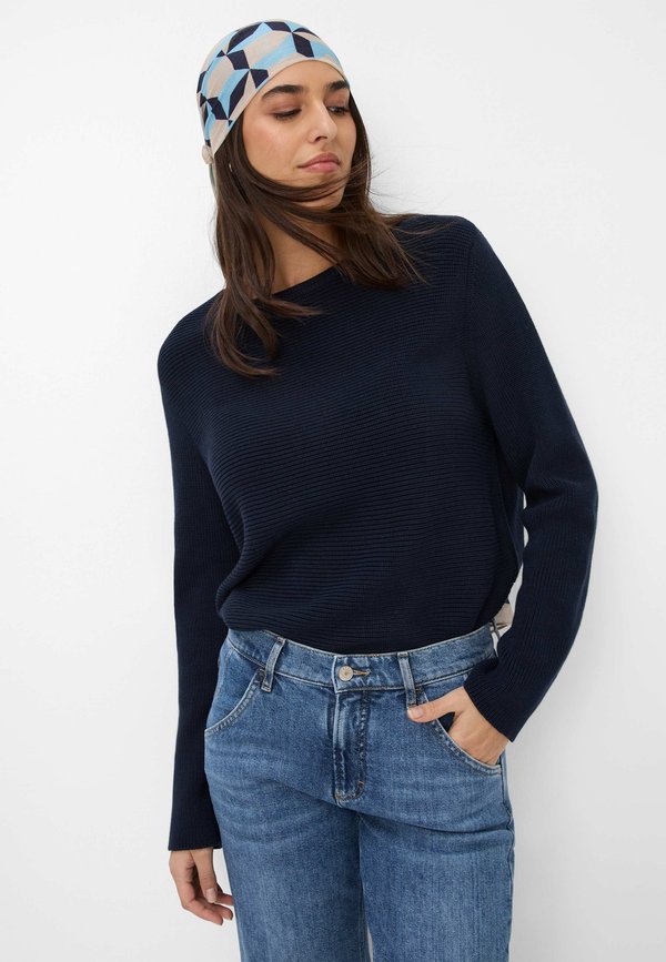 STYLE LESLEY - Strickpullover