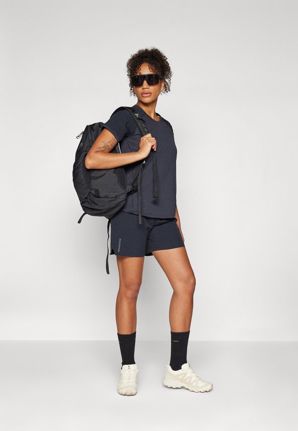 WAYFARER EASE - Outdoor shorts4