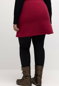 Ulla Popken A-lijn rok - dark red
