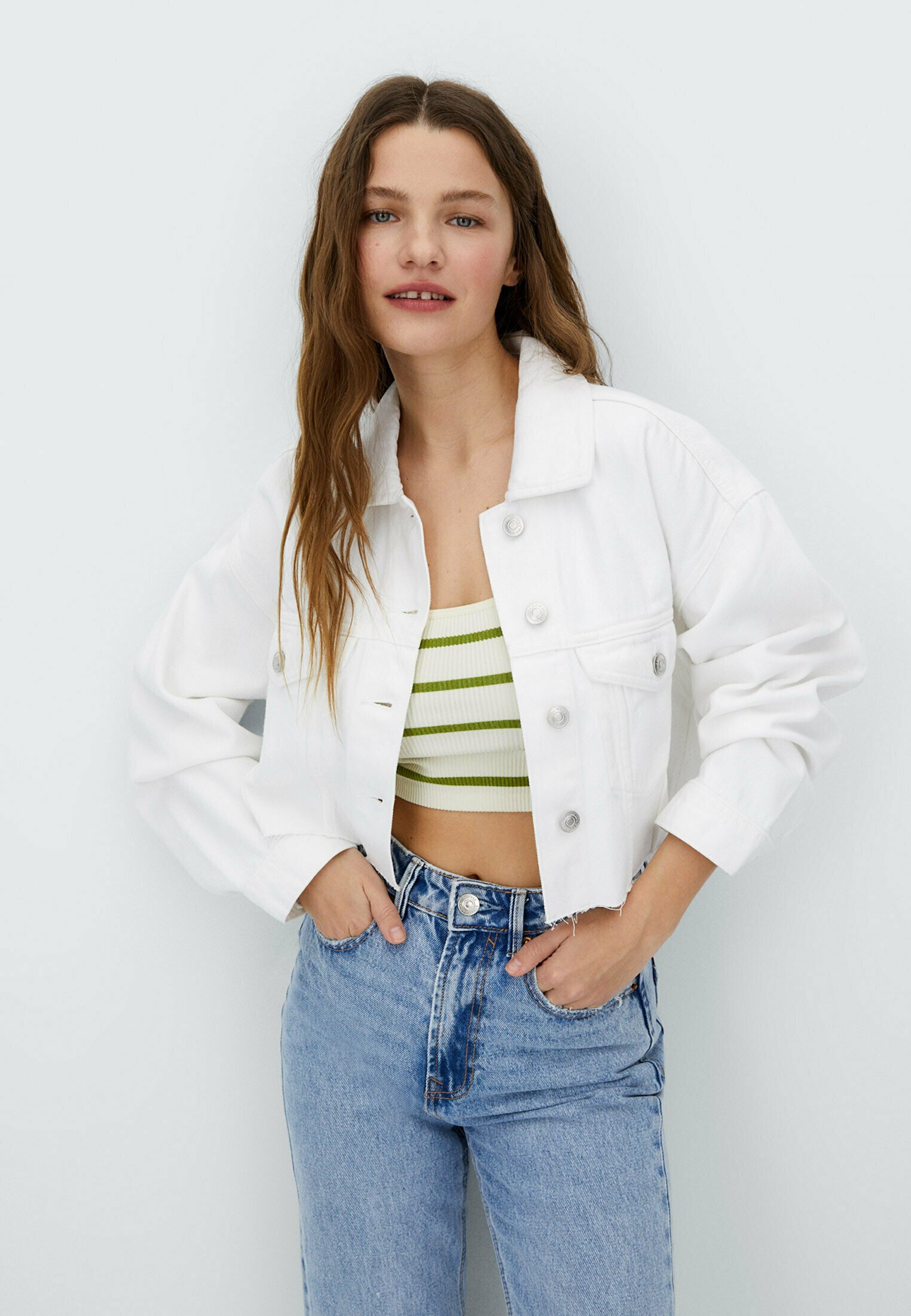 veste en jean blanche
