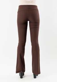 MESANGE Pantaloni - marrone